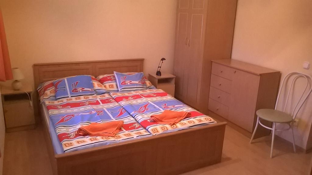 Erika Vendeghaz Hotel Buk Phòng bức ảnh